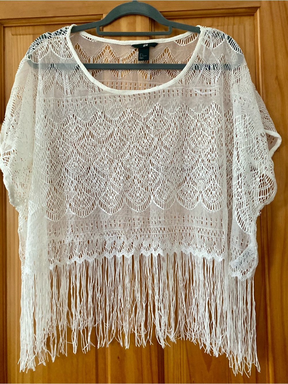 H&M White Crochet Fringe Poncho Cover Up Boho Festival Top Size L